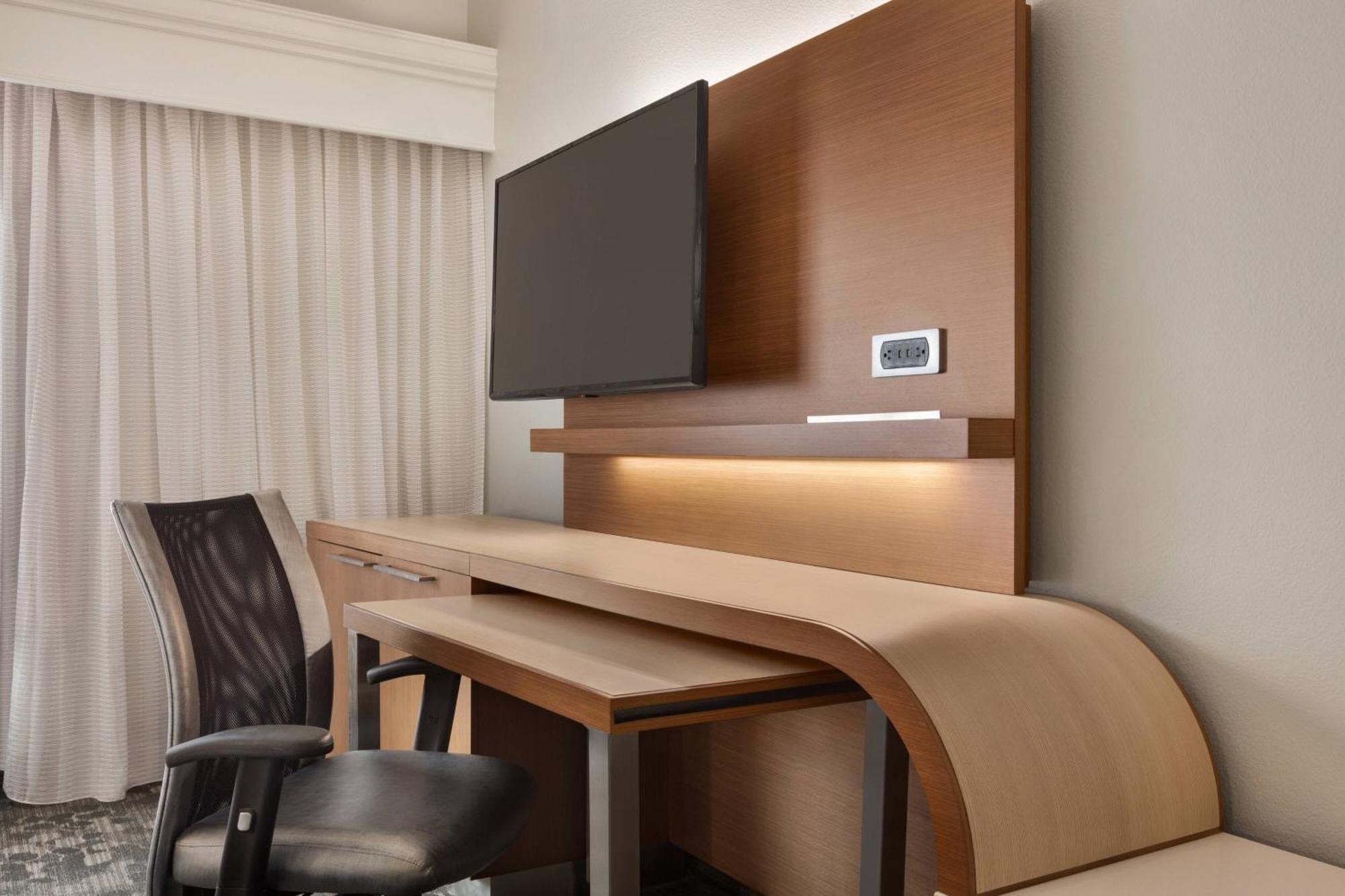คอร์ทยาร์ด ปาล์มเดล Hotel พาล์มเดล ภายนอก รูปภาพ
