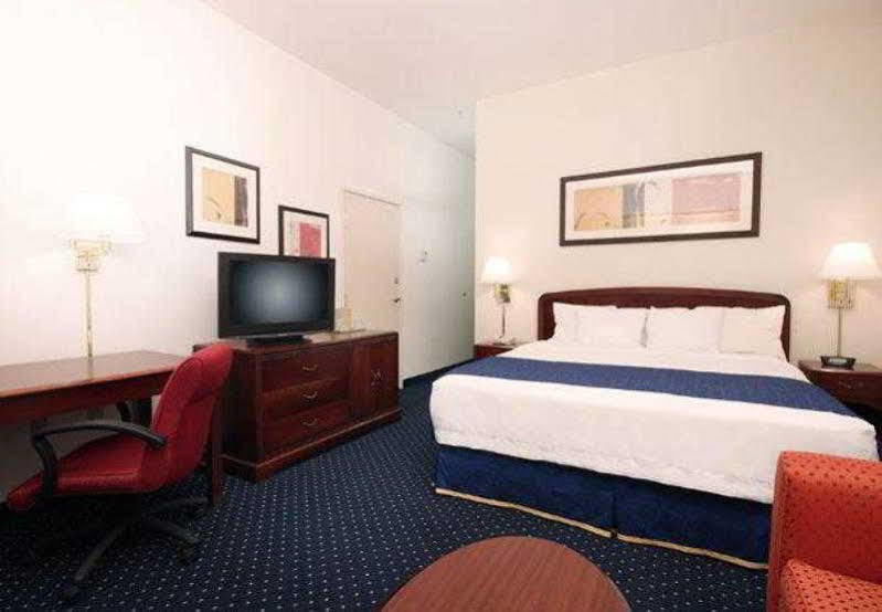 คอร์ทยาร์ด ปาล์มเดล Hotel พาล์มเดล ภายนอก รูปภาพ